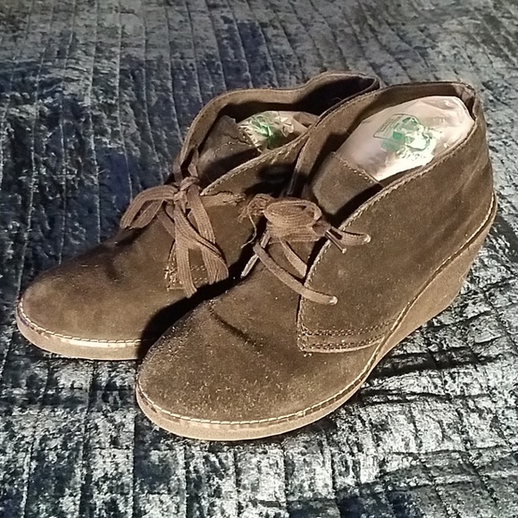 Aldo Suede Black Heeled Booties - Picture 2 of 4